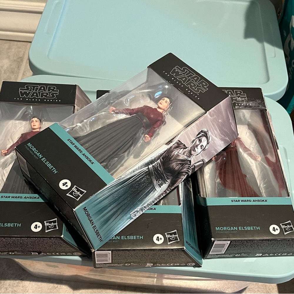 New in Box: Star Wars The Black Series Ahsoka Figure - Morgan Elsbeth Bundle